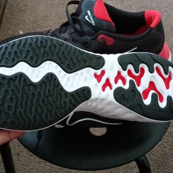 New Nikes - Picture 5 of 6